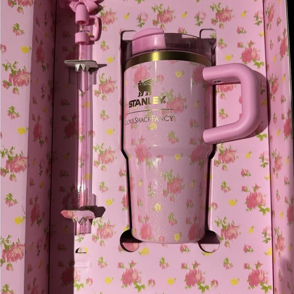 Stanley x LoveShackFancy 20oz Ibiza Floral Tumbler with Straw 💐💐
